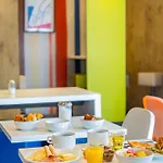 酒店 Ibis Budget Centre 土伦