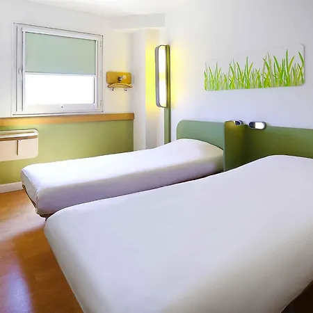 Ibis Budget Centre 2* טולון