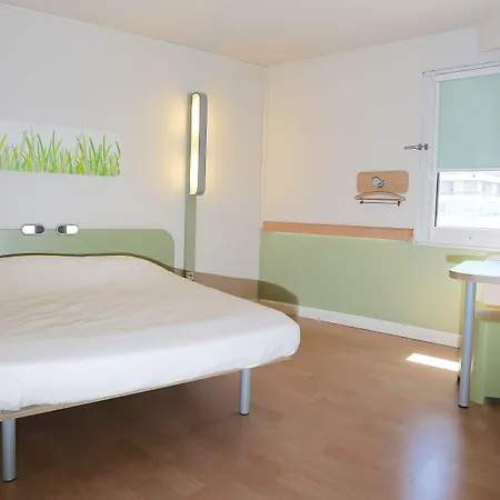Ibis Budget Centre Τουλόν