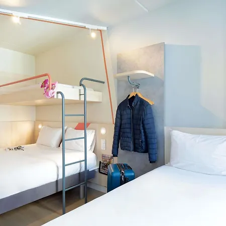 Hotel Ibis Budget Centre 2*