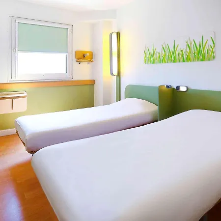 Otel Ibis Budget Centre 2*