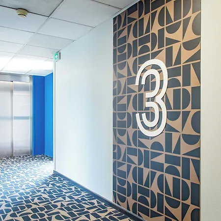 酒店 Ibis Budget Centre 2*