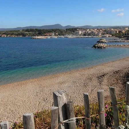 Ξενοδοχείο Ibis Budget Centre 2*